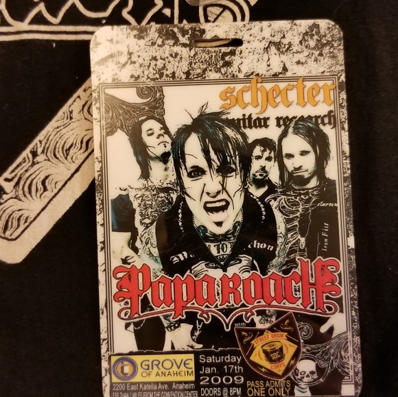 2009 Papa Roach Rare Shirt and Concert Pass - Picture 3 of 8